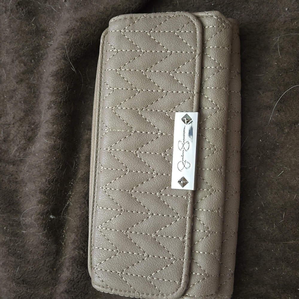 Jessica Simpson wallet